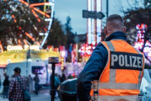 MEHR LESEN
